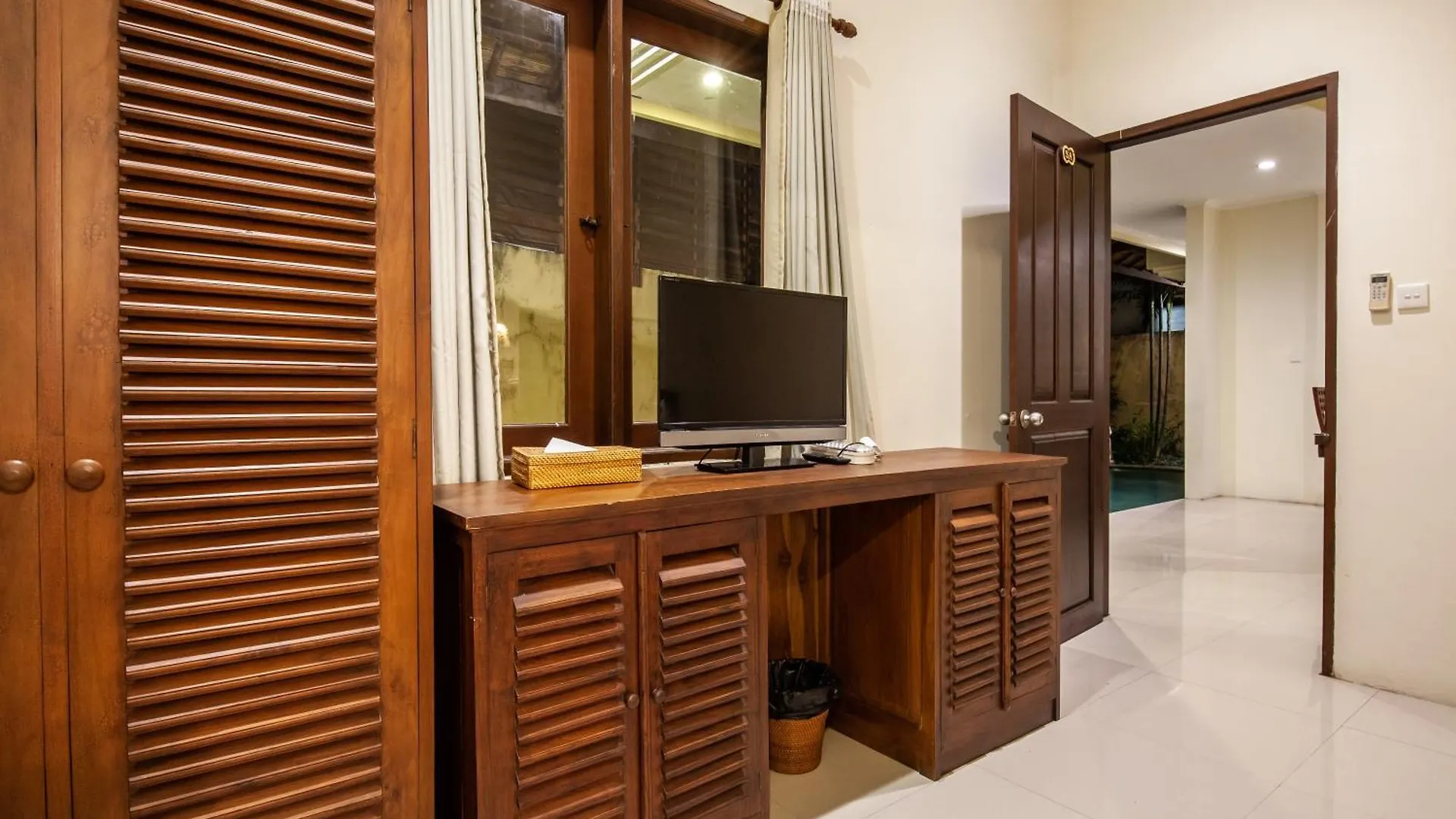 4-Bedrooms Private Pool Saraswati Villa Seminyak