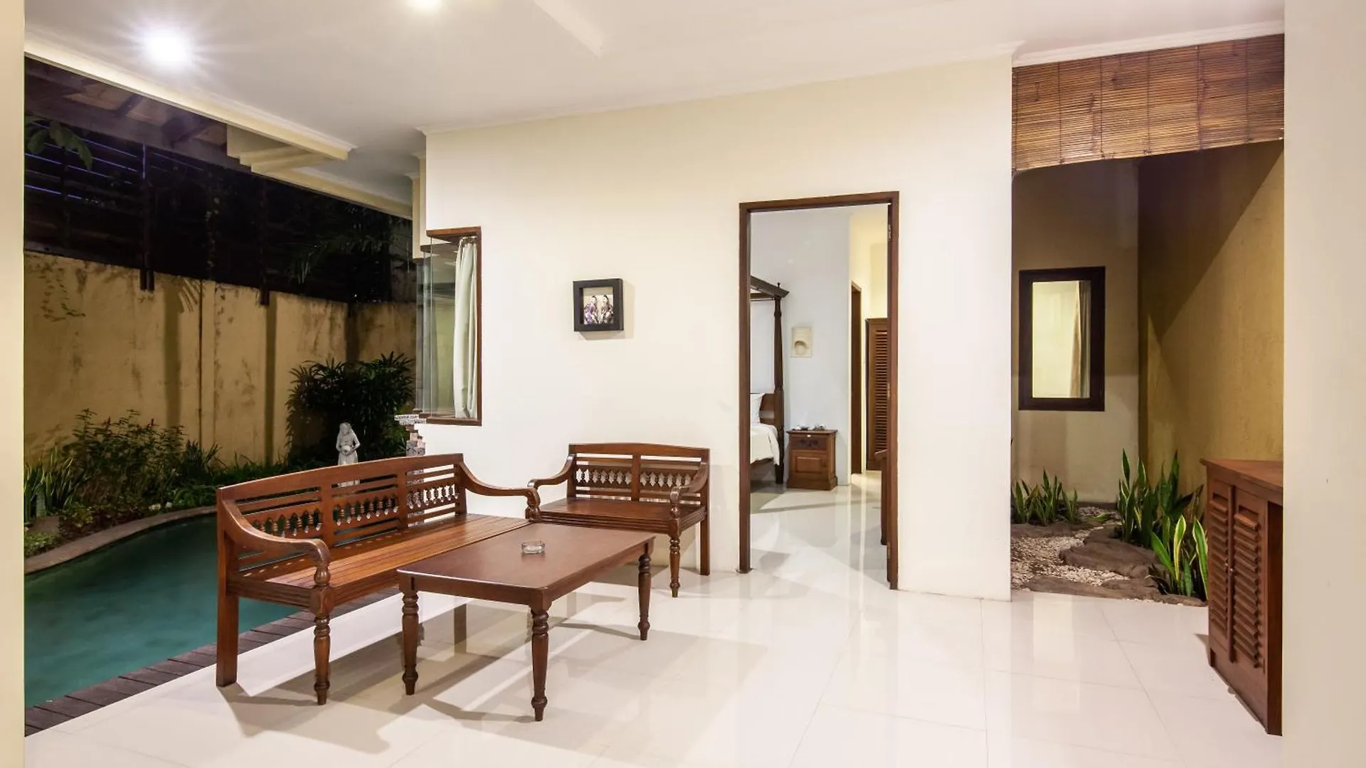 4-Bedrooms Private Pool Saraswati Villa Seminyak