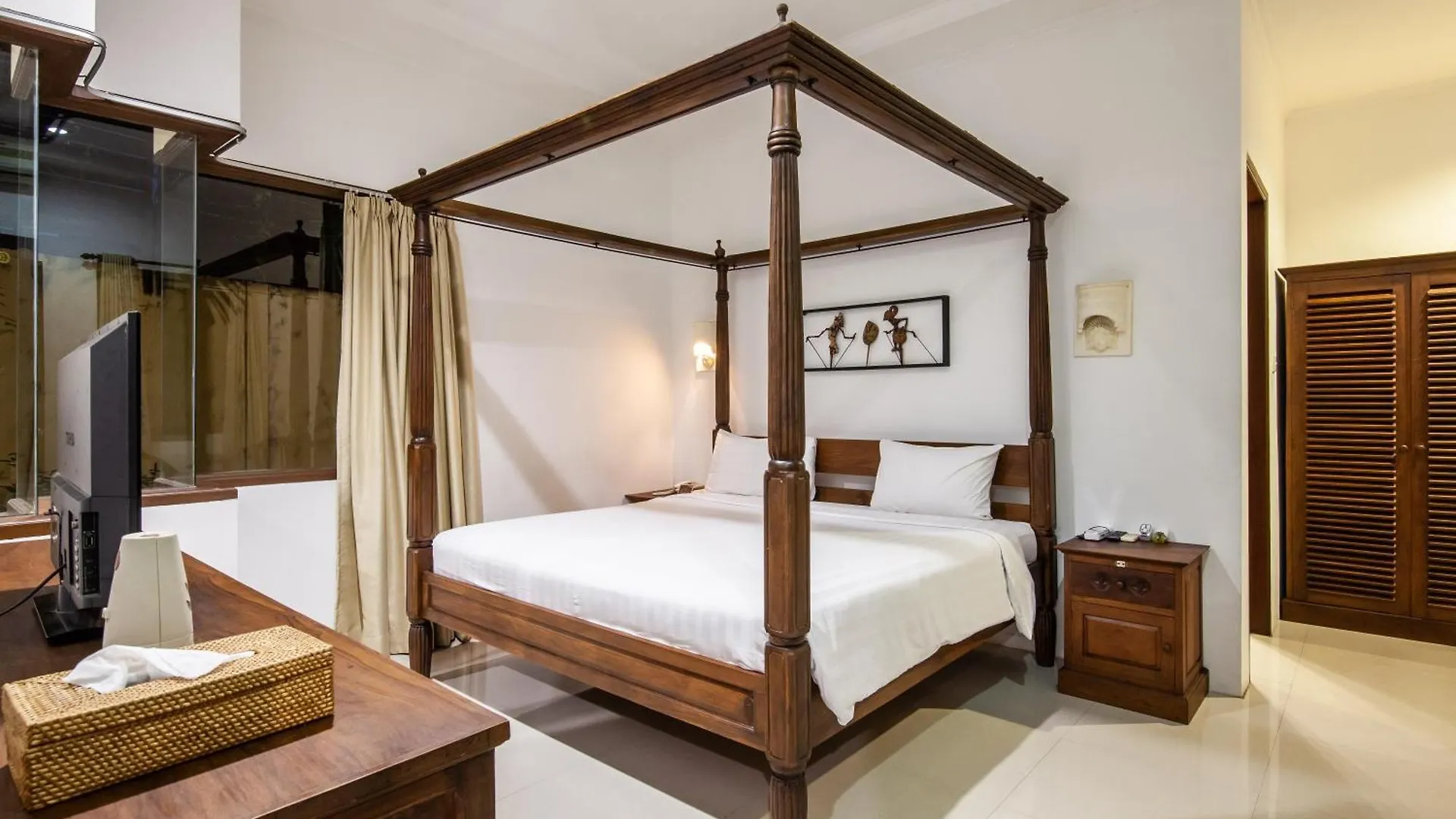 4-Bedrooms Private Pool Saraswati Villa Seminyak